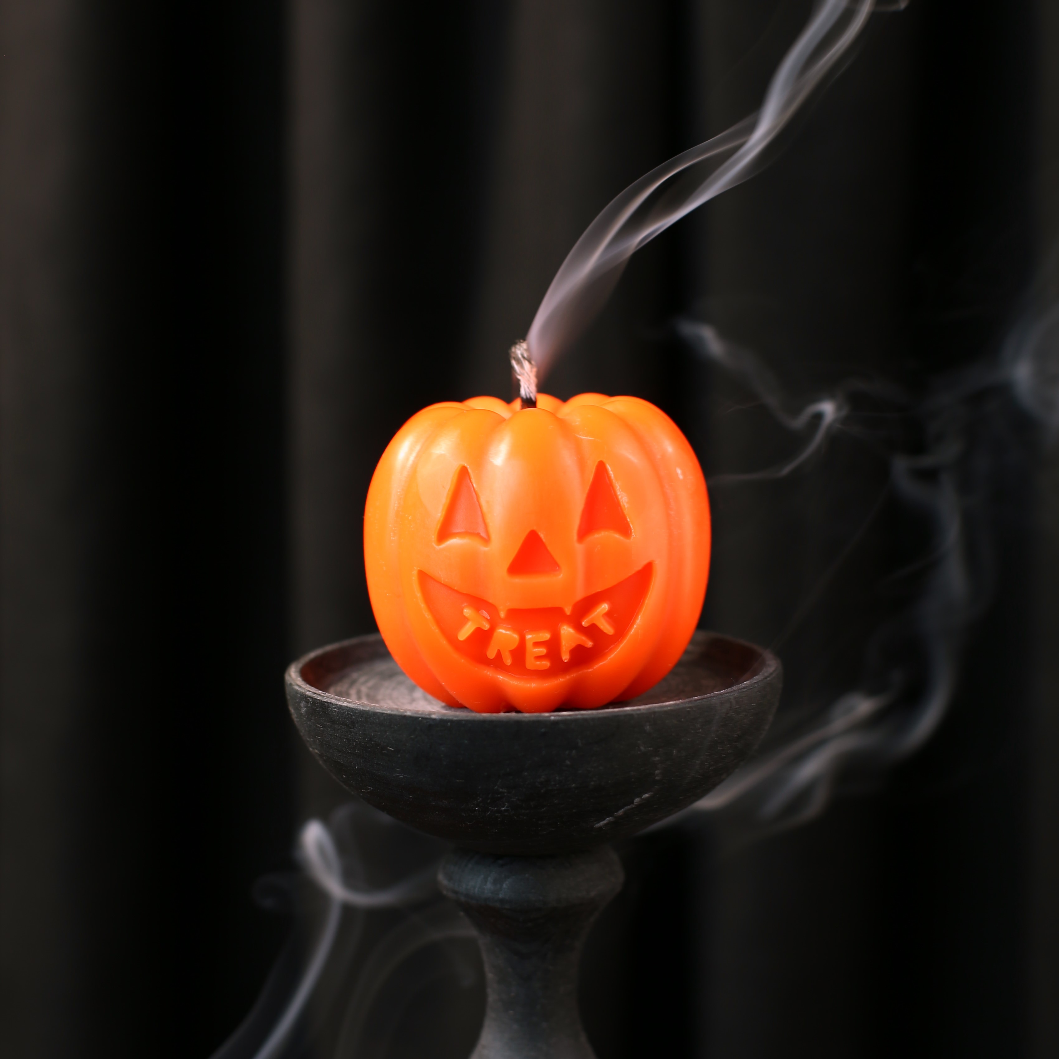 Свеча тыква Treat, свеча на Хэллоуин, трик о трит, treat or trick